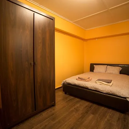 Enjoy Easy Living In Cozy Apt With Free Parking Appartamento *