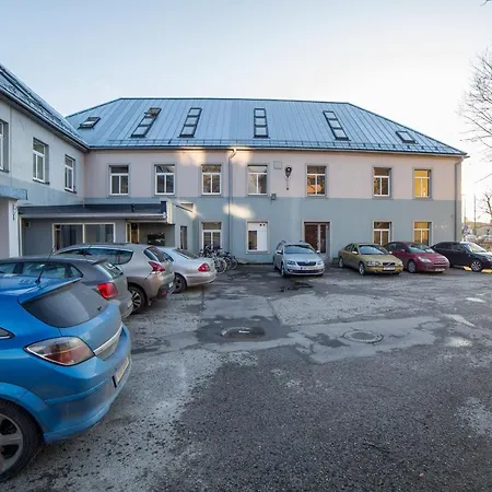Enjoy Easy Living In Cozy Apt With Free Parking Appartamento Tartu