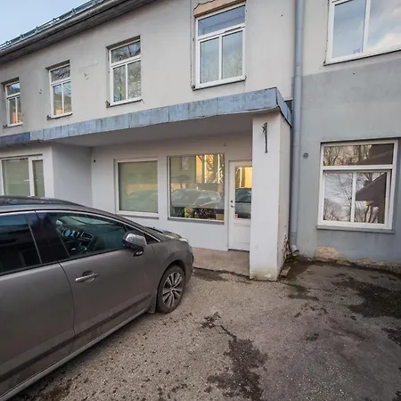 Enjoy Easy Living In Cozy Apt With Free Parking Tartu